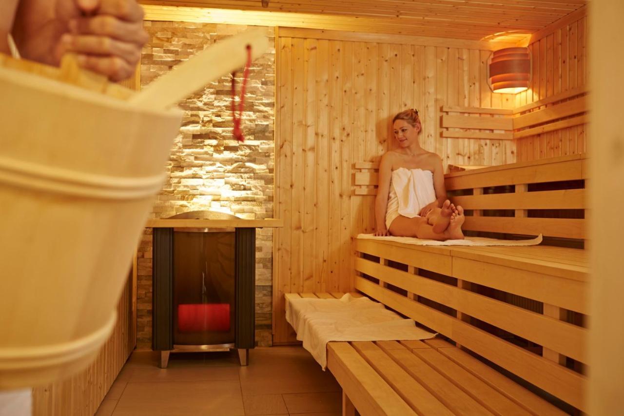 Landgasthof Hotel Hirsch Loßburg Zewnętrze zdjęcie