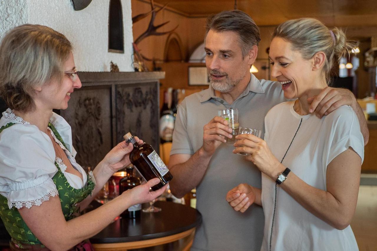 Landgasthof Hotel Hirsch Loßburg Zewnętrze zdjęcie