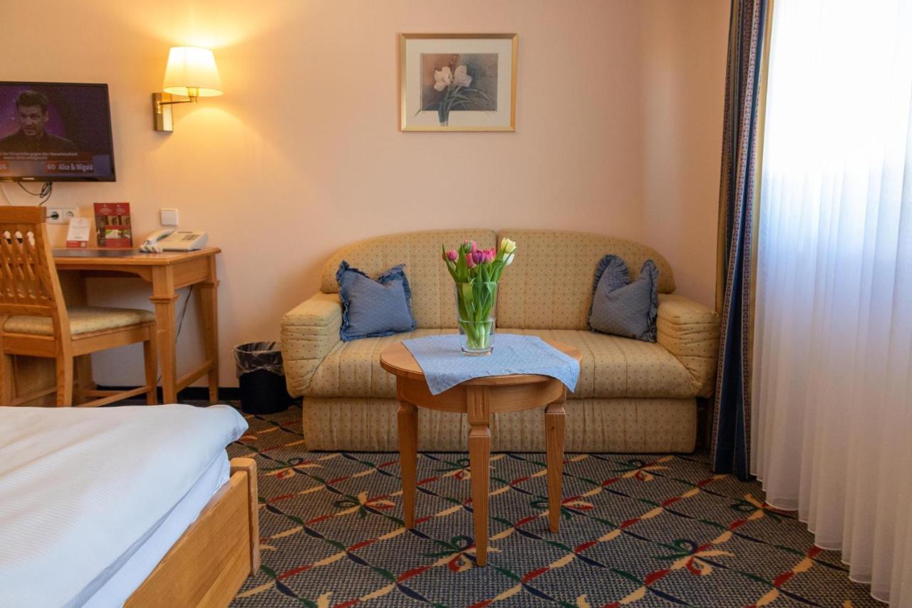 Landgasthof Hotel Hirsch Loßburg Zewnętrze zdjęcie