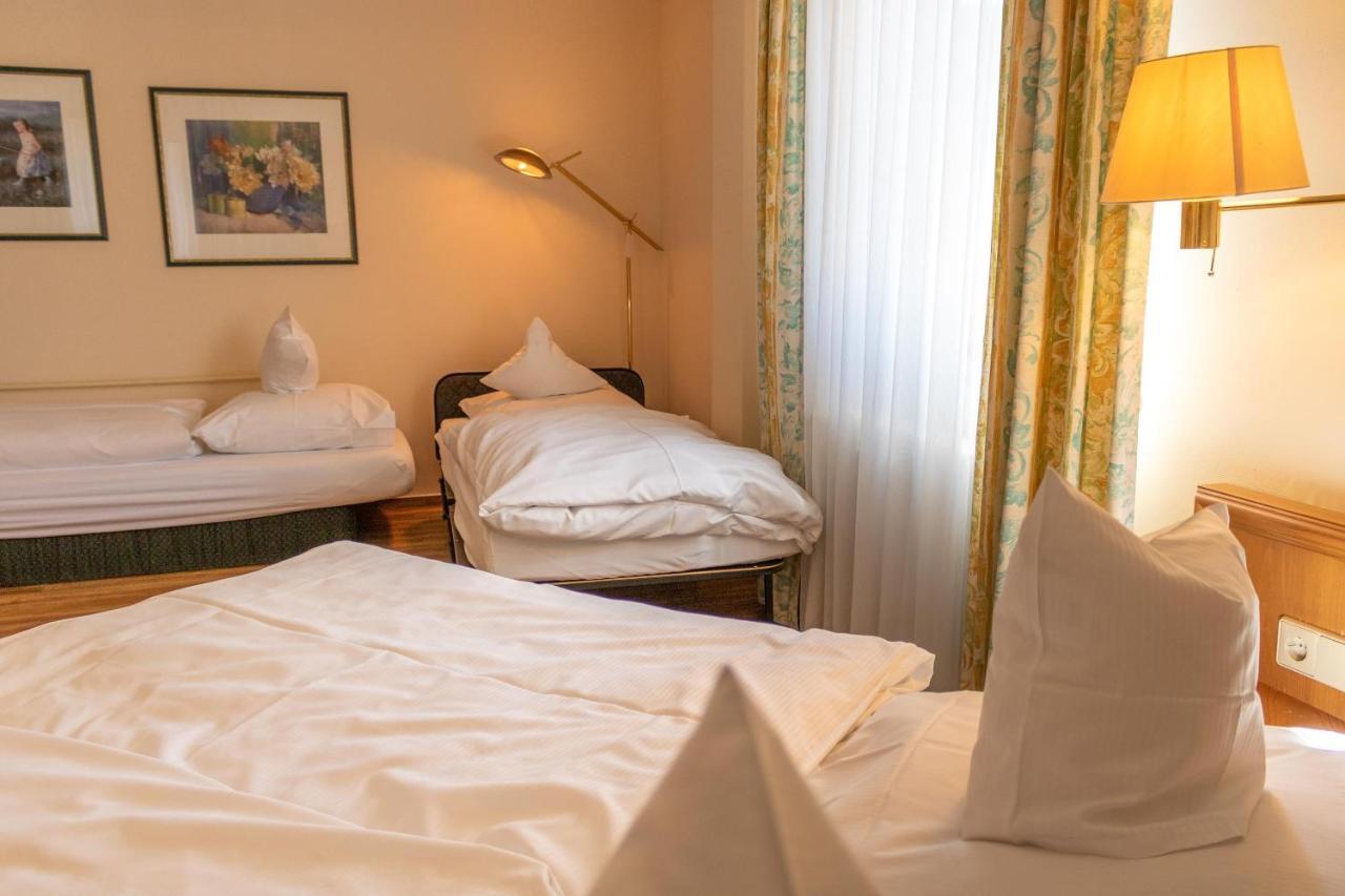 Landgasthof Hotel Hirsch Loßburg Zewnętrze zdjęcie