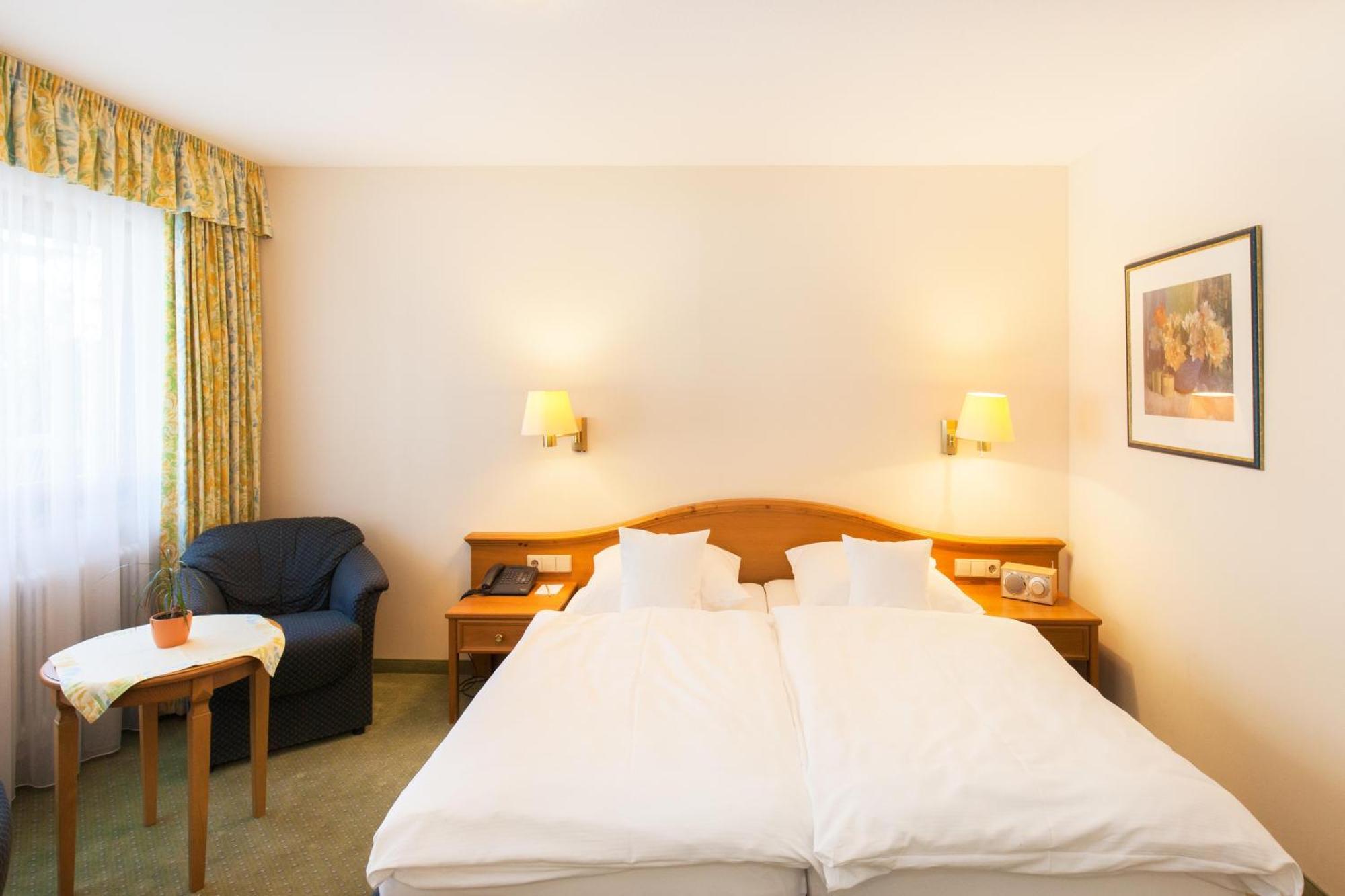 Landgasthof Hotel Hirsch Loßburg Zewnętrze zdjęcie