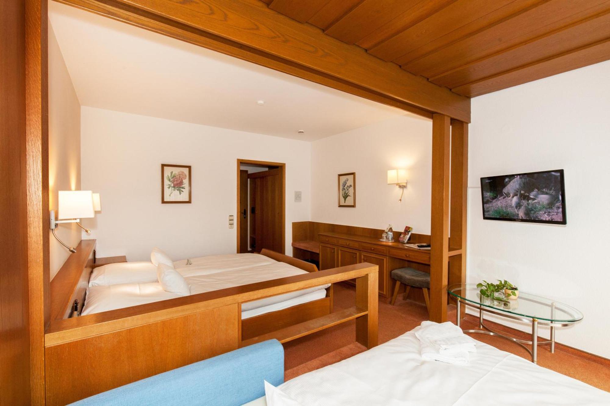 Landgasthof Hotel Hirsch Loßburg Zewnętrze zdjęcie