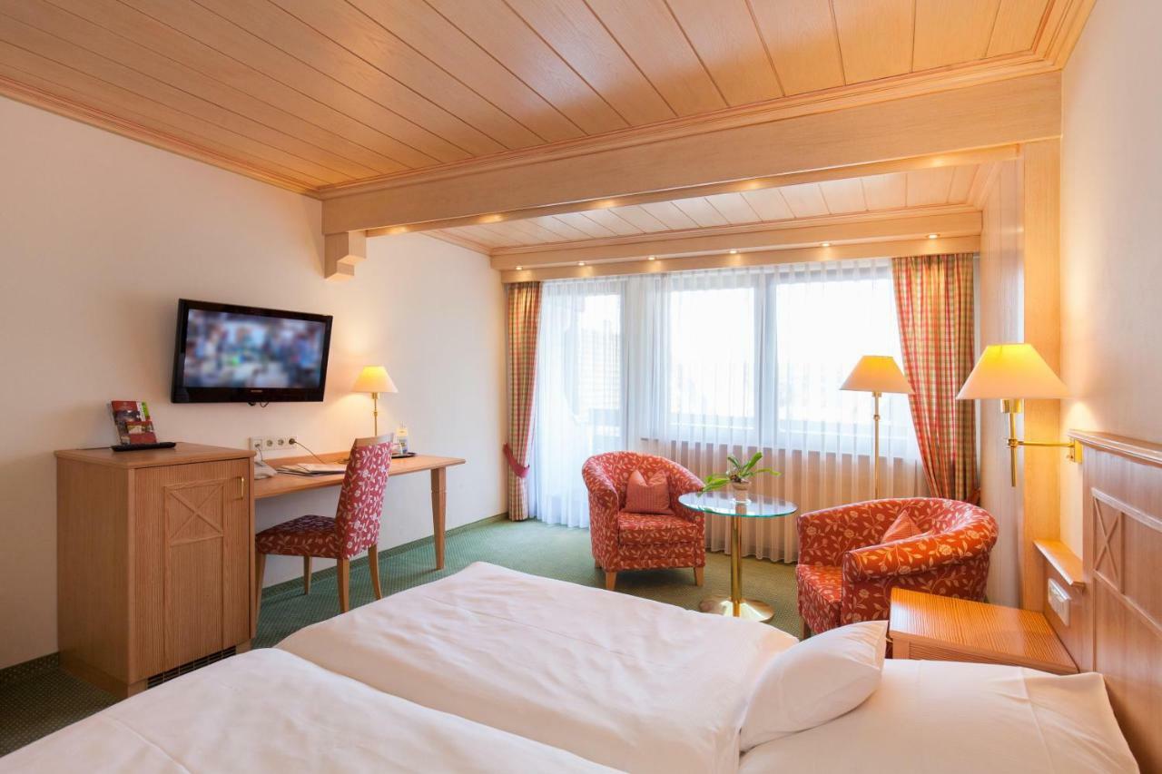 Landgasthof Hotel Hirsch Loßburg Zewnętrze zdjęcie