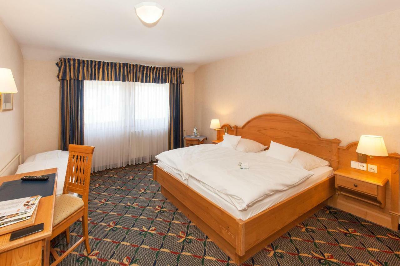 Landgasthof Hotel Hirsch Loßburg Zewnętrze zdjęcie