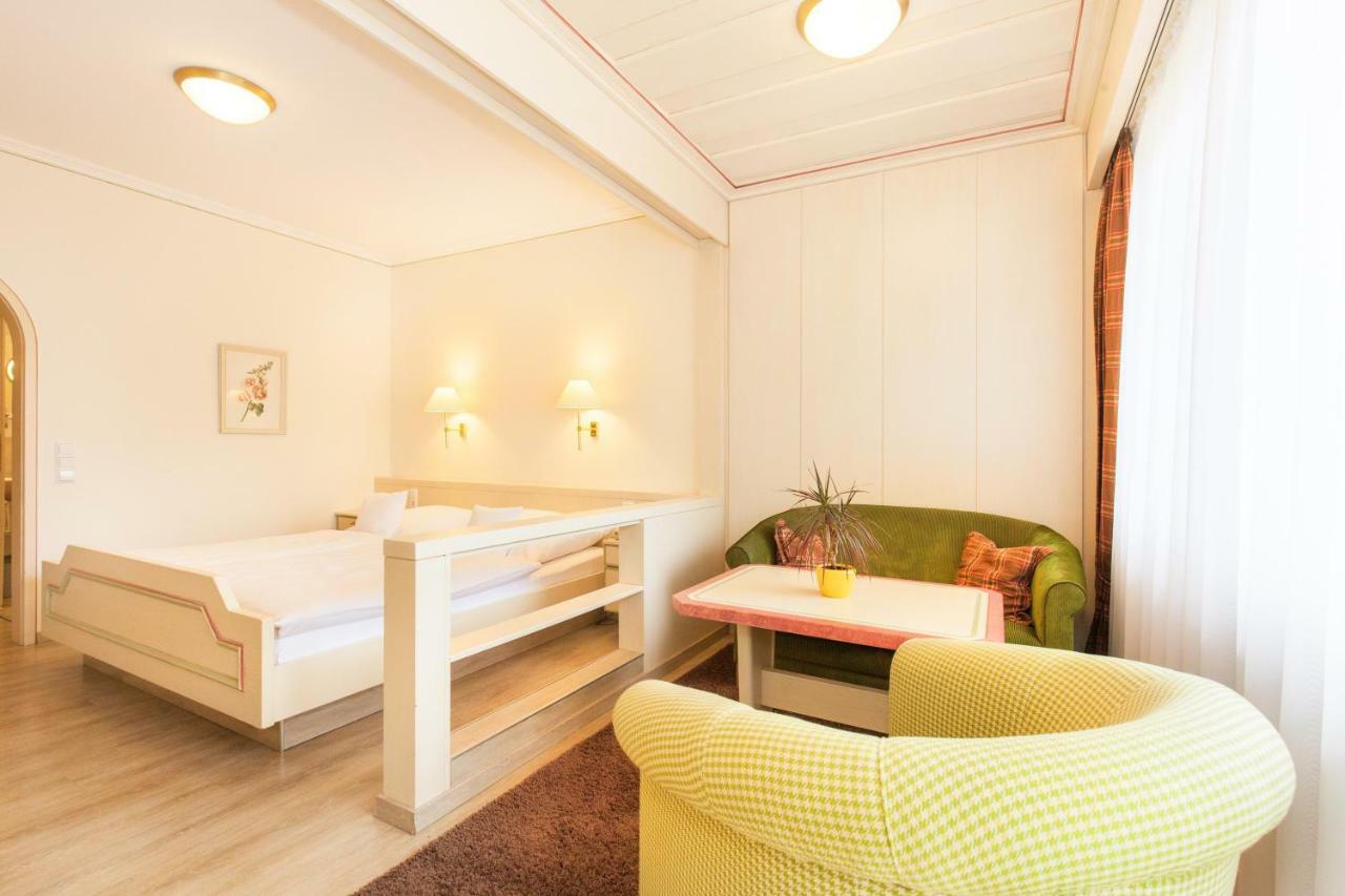Landgasthof Hotel Hirsch Loßburg Zewnętrze zdjęcie
