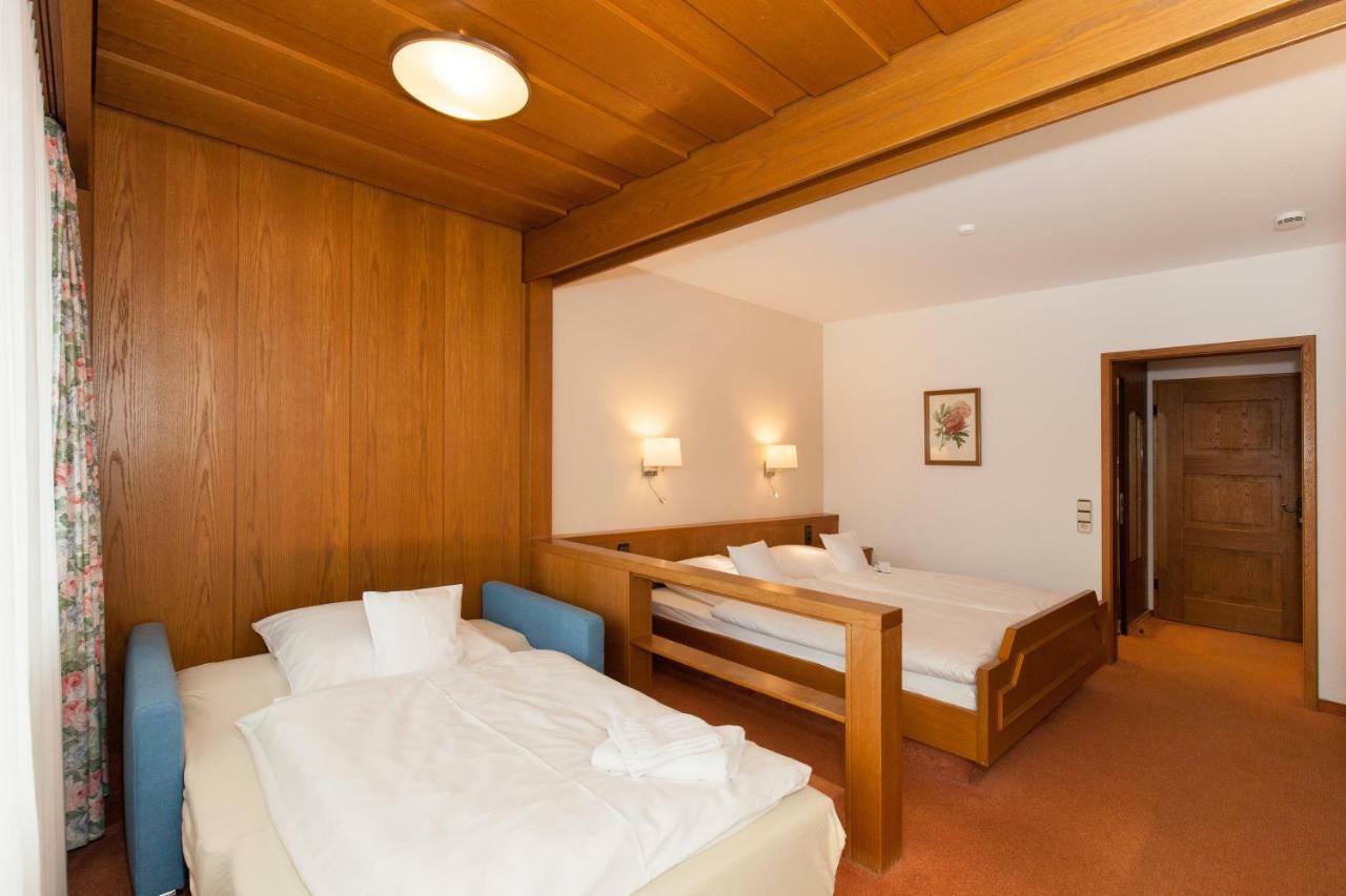 Landgasthof Hotel Hirsch Loßburg Zewnętrze zdjęcie